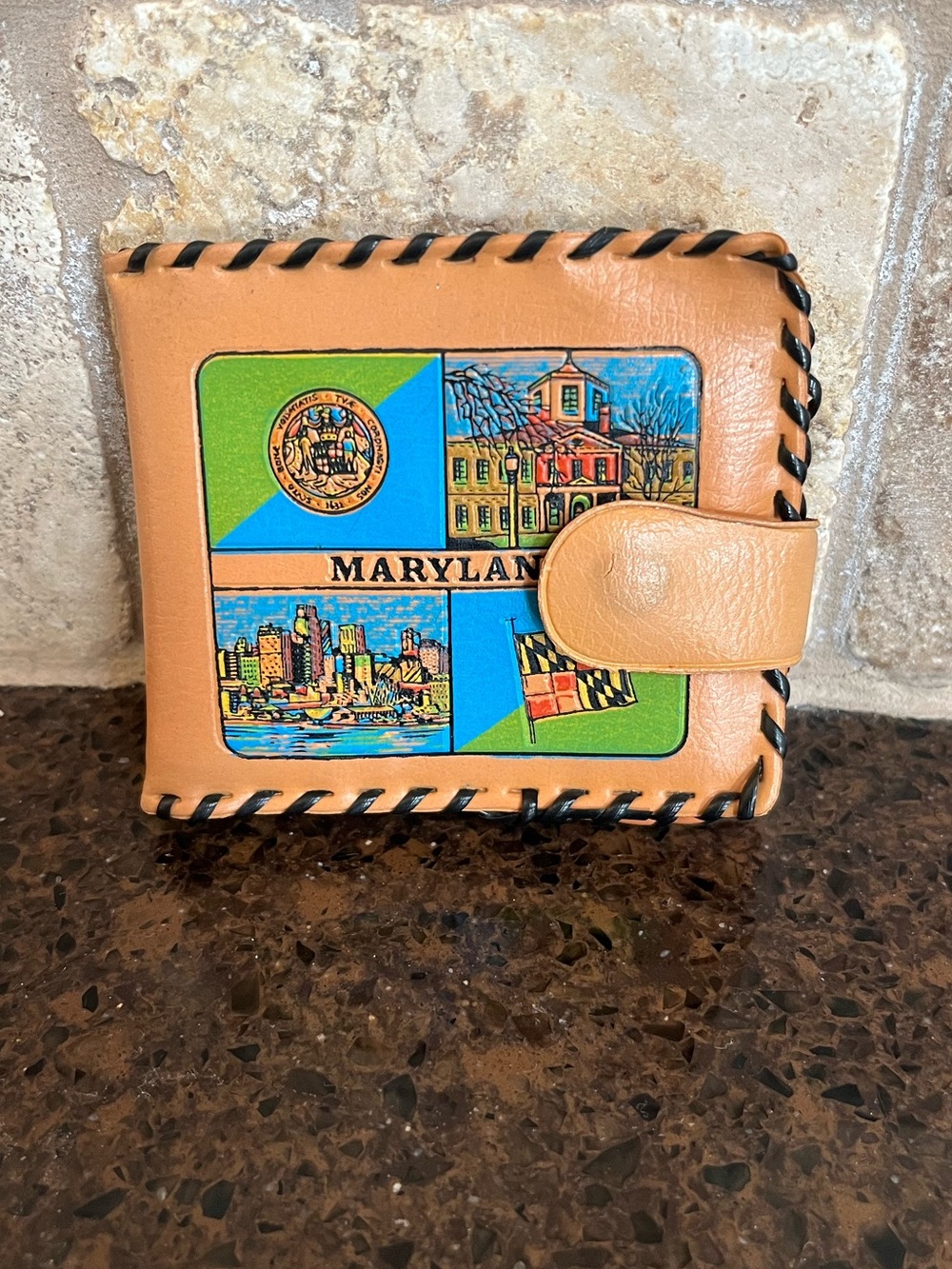 Vintage Child’s Vinyl Souvenir Wallet from Maryland